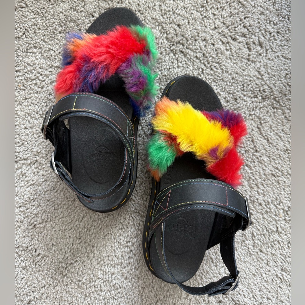 Dr. Martens VOSS II FLUFFY FAUX FUR STRAP SANDALS NWT - Picture 15 of 16